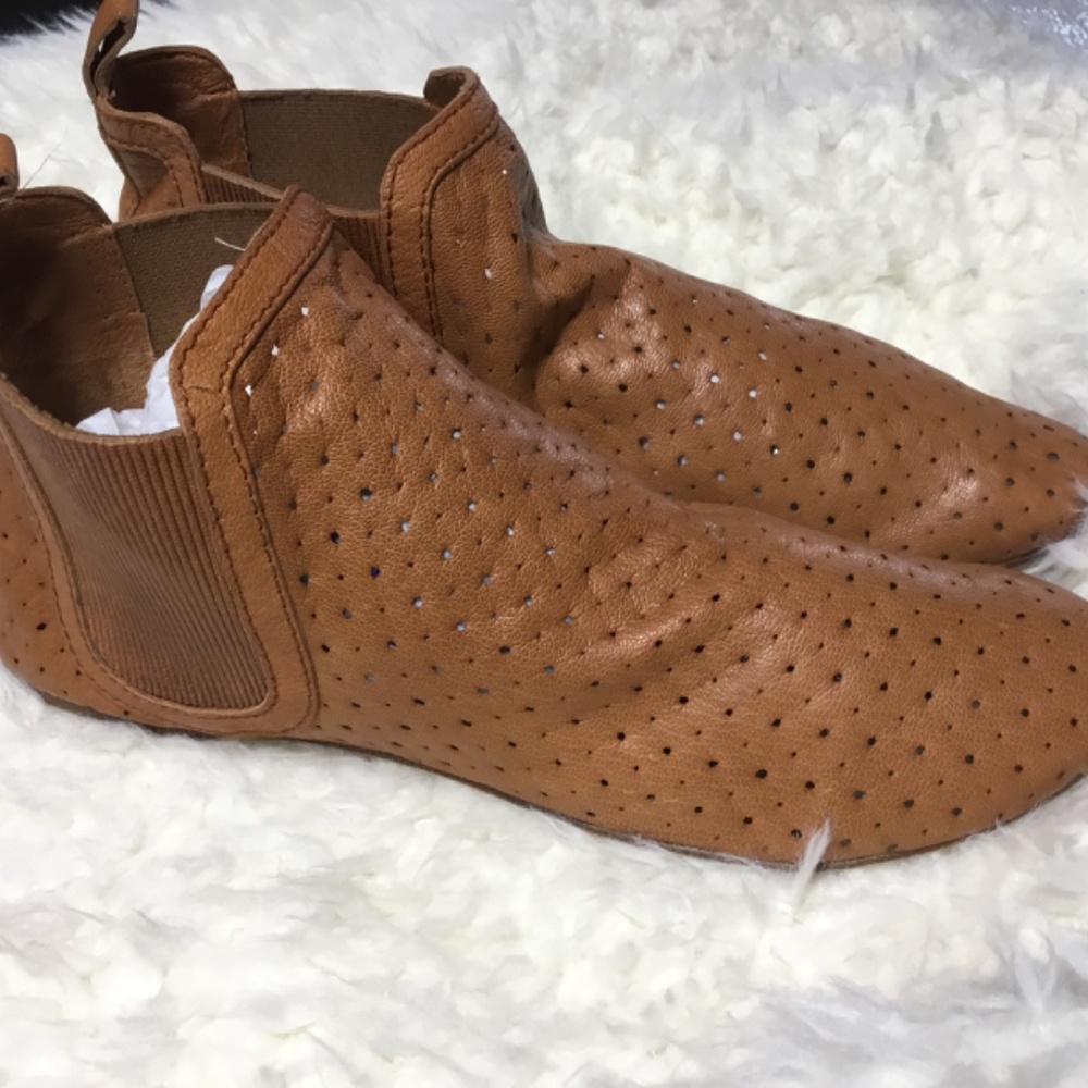 Pedro Garcia Anorah Chelsea Boot… - Picture 2 of 14